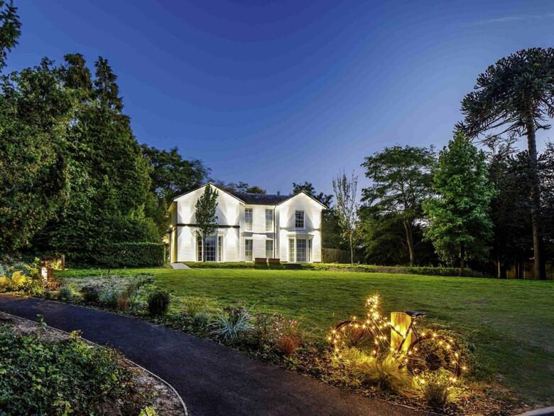 Hotel Hawkwell House