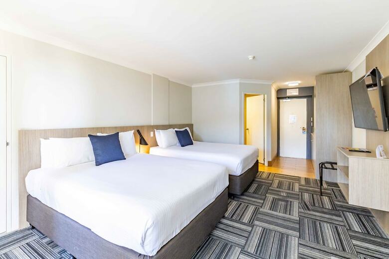 Hotel Paradise Resort Gold Coast