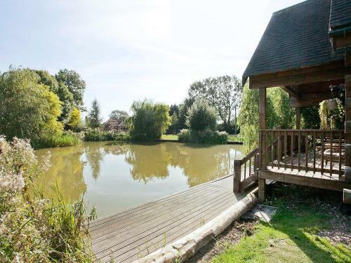 Kingfisher Lodge II