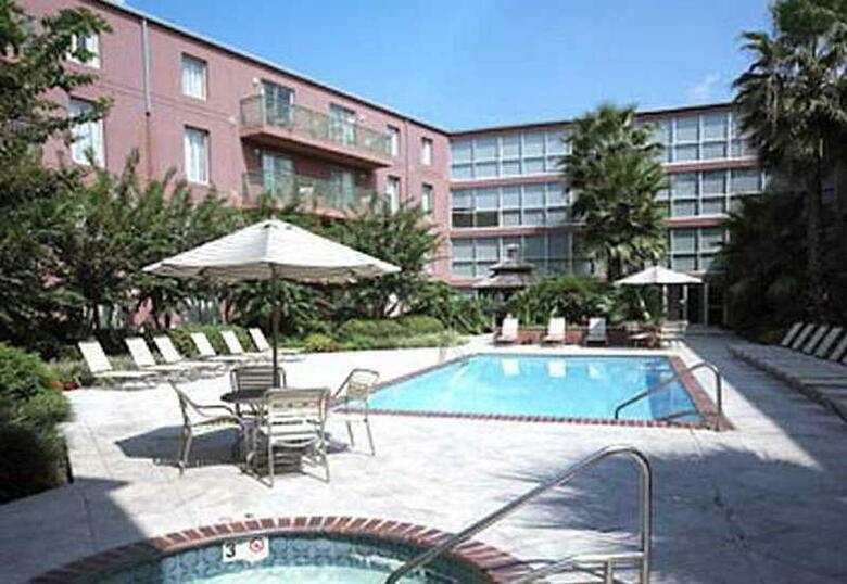 Hotel Courtyard New Orleans Downtown/convention Center