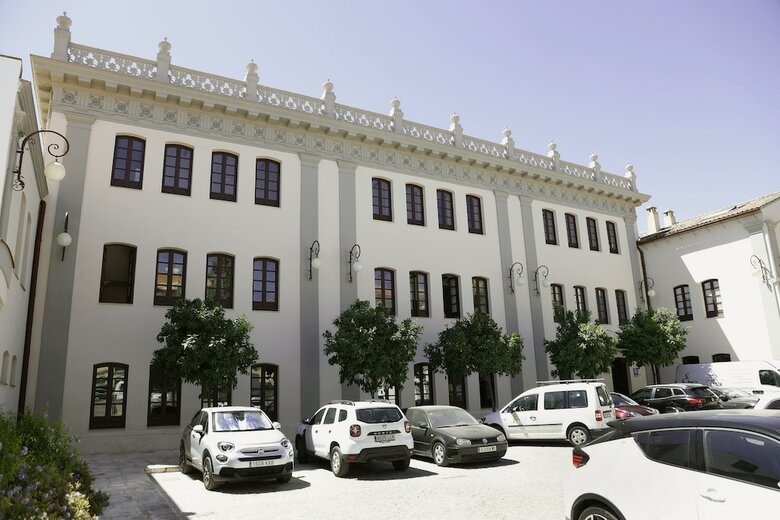 Hotel El Carmen (puente Genil)