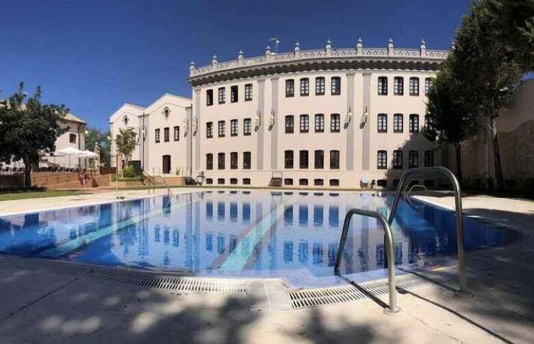 Hotel El Carmen (puente Genil)
