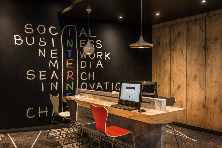 Hotel Ibis Paris Montmartre 18�me