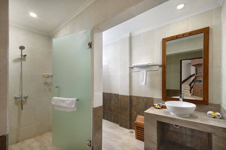 Hotel Grand Istana Rama