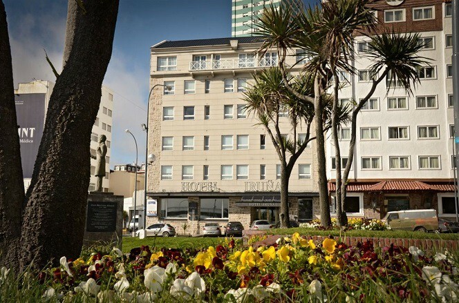 Hotel Iru�a
