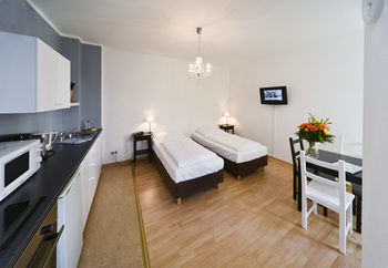 Old Town Apartments Sch�nhauser Allee