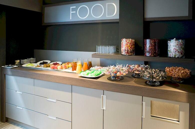 Mercure Hotel Amsterdam Sloterdijk Station