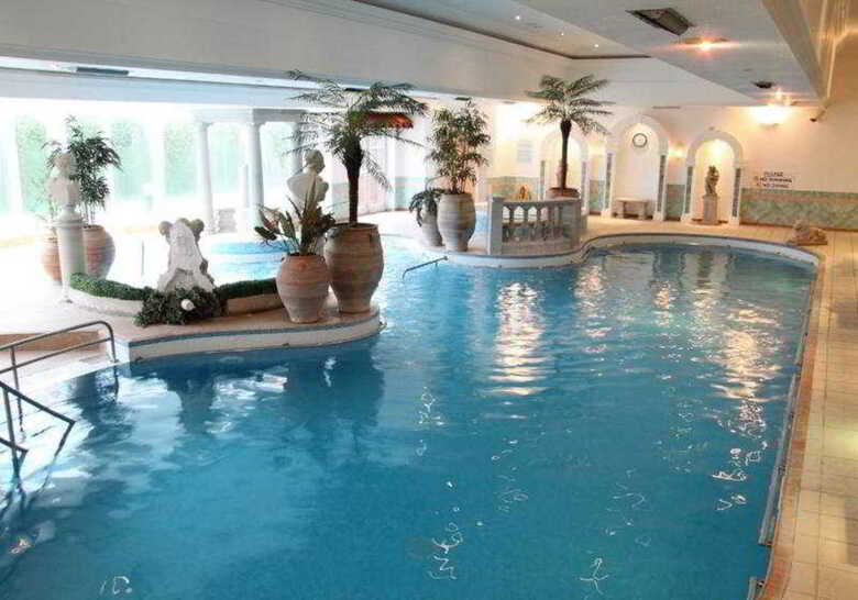Menzies Hotels Derby - Mickleover Court