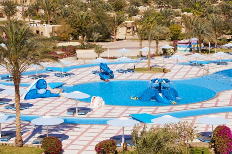Hotel Pharaoh Azur Resort