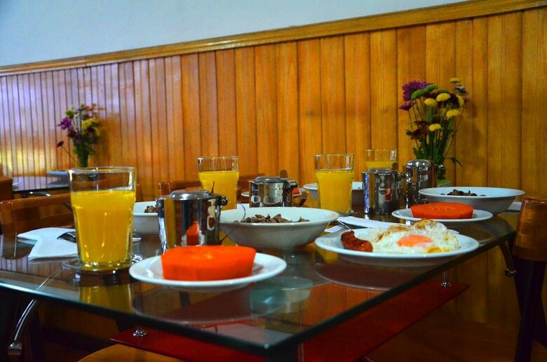 Hotel Riviera Inn