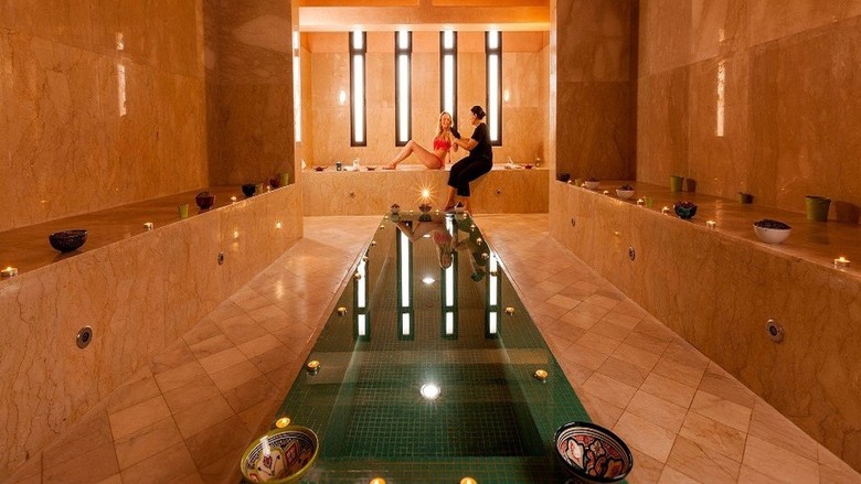 Hotel Aqua Mirage Club