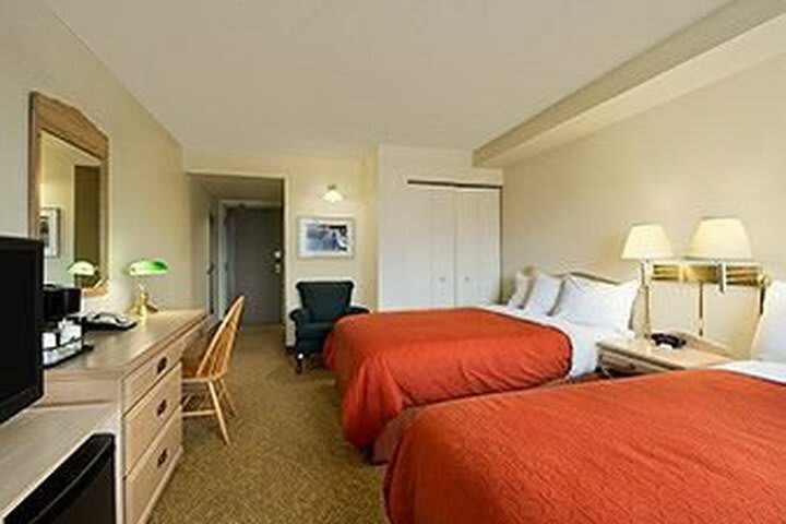 Hotel Travelodge Suites New Glasgow