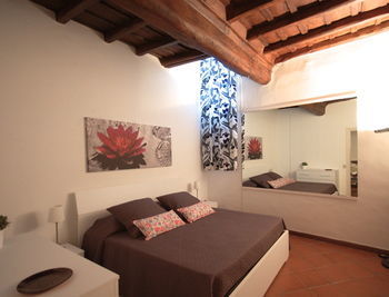 House & The City - Navona Apartments