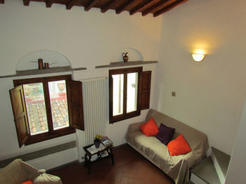Florence Apartments Tuscan Feeling