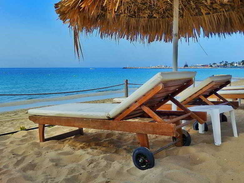 Hotel Grecian Bay