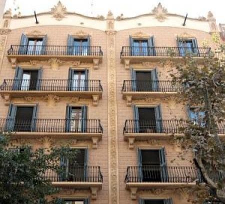 Apartamentos Splendom Suites