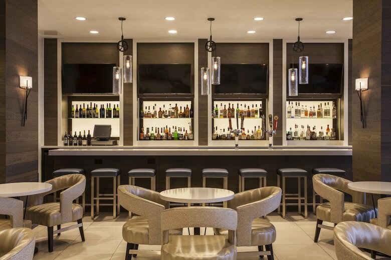 Hotel Sheraton Norfolk Waterside