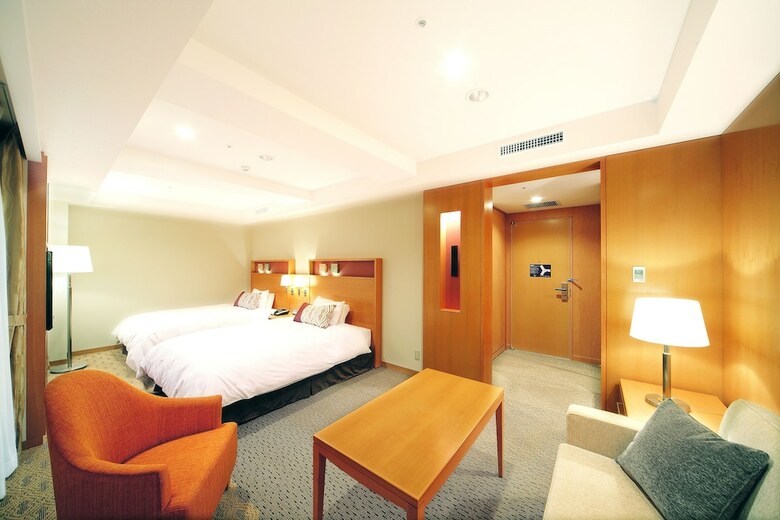 Akita Castle Hotel