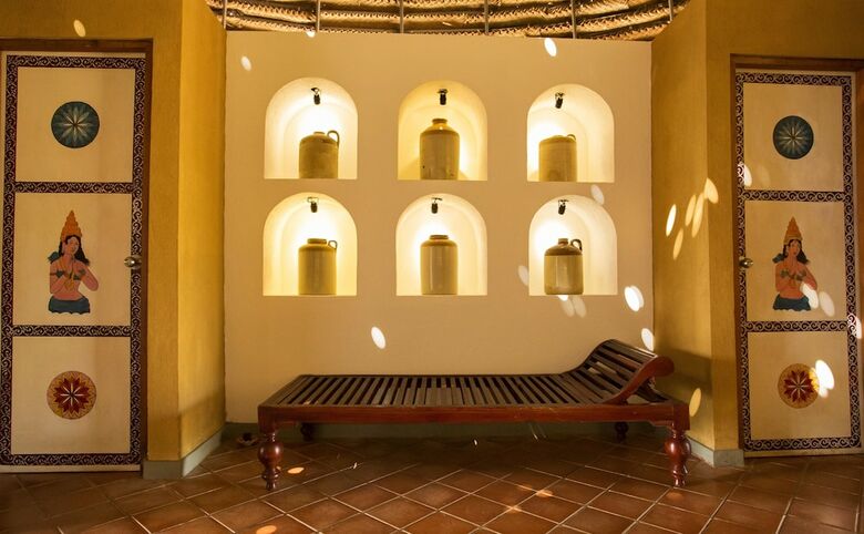 Hotel Aliya Resort & Spa