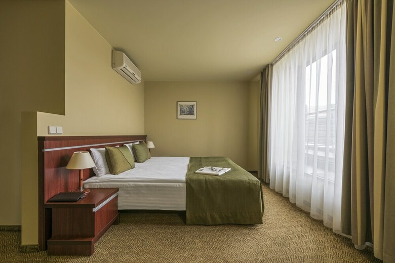 Hotel Congress
