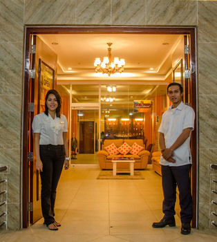 One Averee Bay Hotel