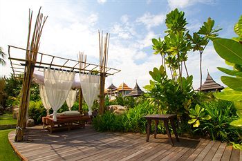 Hotel Royal Muang Samui Villas