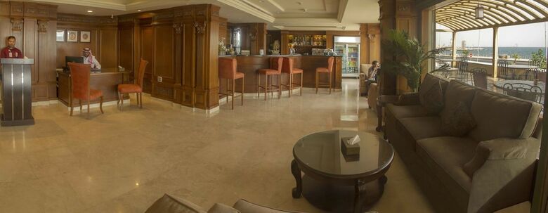 Hotel Al Borg Al Watheer