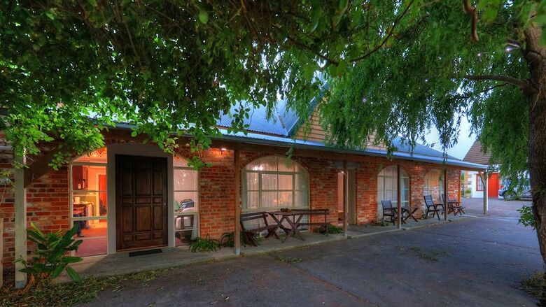 Hotel Hatchers Richmond Manor