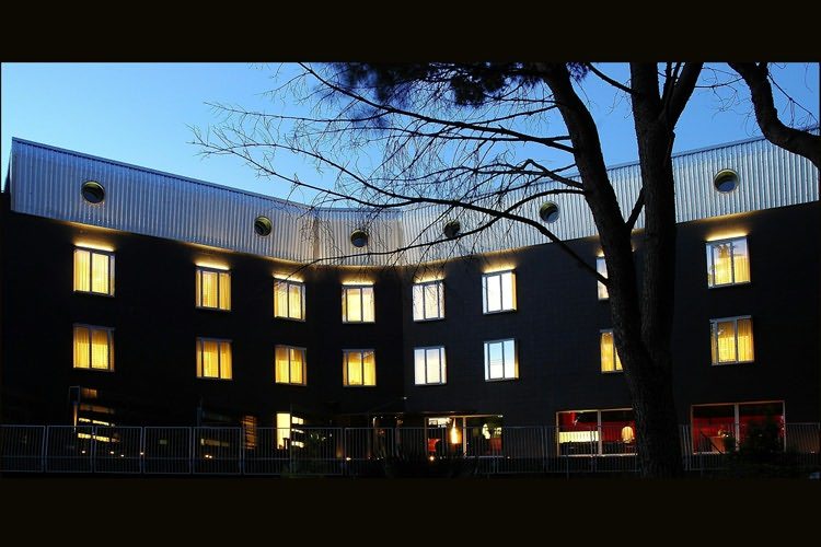 Black Hotel
