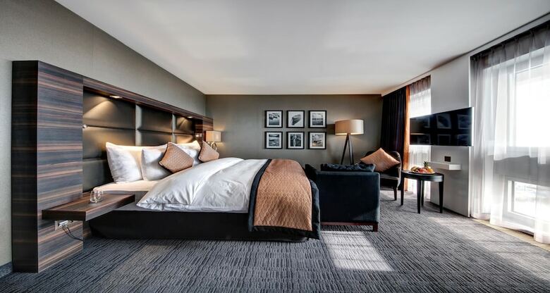 Best Western Plus Hotel Beaulac