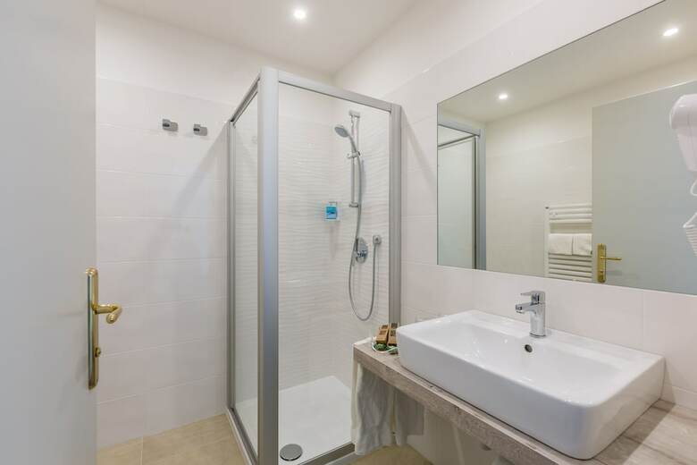 Hotel Brione