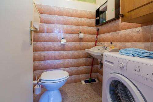 Apartment In Crikvenica 5265