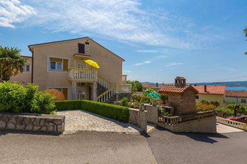 Two-bedroom Apartment Crikvenica 24