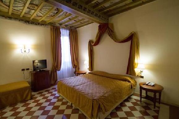 Hotel Antica Dimora Alla Rocca