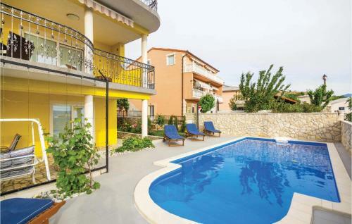 Apartment Otocka V