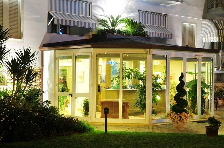 Hotel Riviera Blu