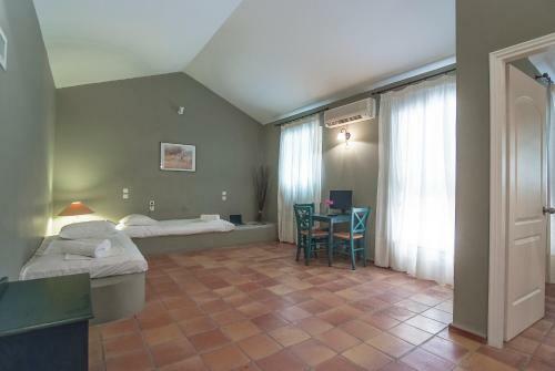 Aparthotel Mounda Beach Hotel