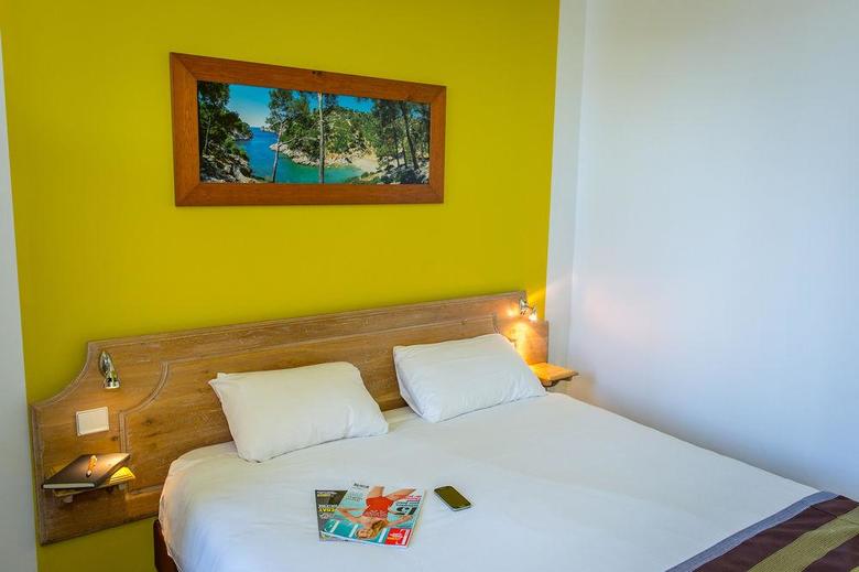 Hotel Aliz�