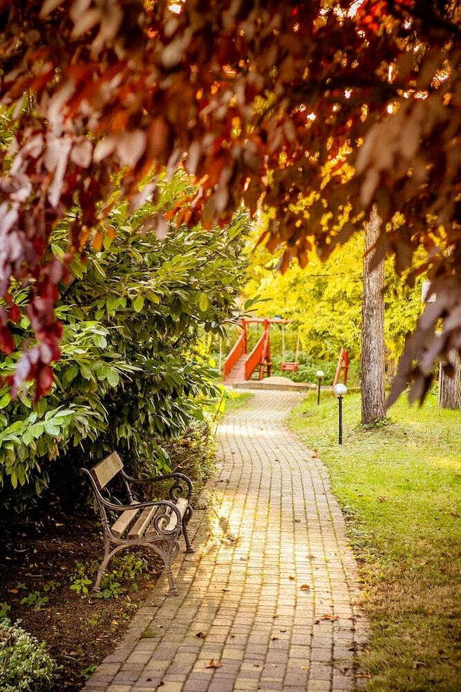 Sungarden Wellness & Conference Hotel