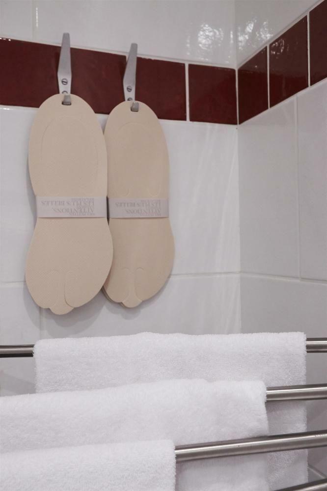 Hotel Kyriad Marseille Centre Paradis Prefecture
