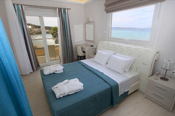 Paralia Luxury Apartments