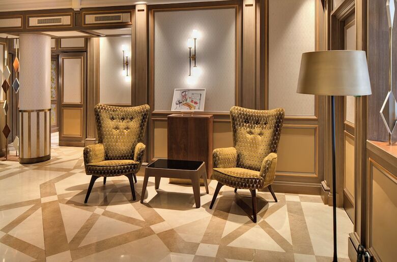 Hotel Rochester Champs Elysees