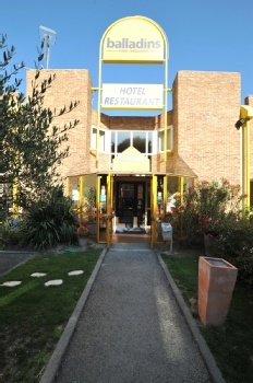Hotel H�tel Balladins N�mes Superior