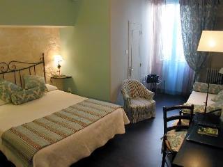Hotel Logis Le Glacier
