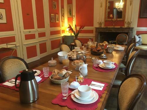 Hostal Beaux Esprits Chambres D'h�tes Et S�minaires