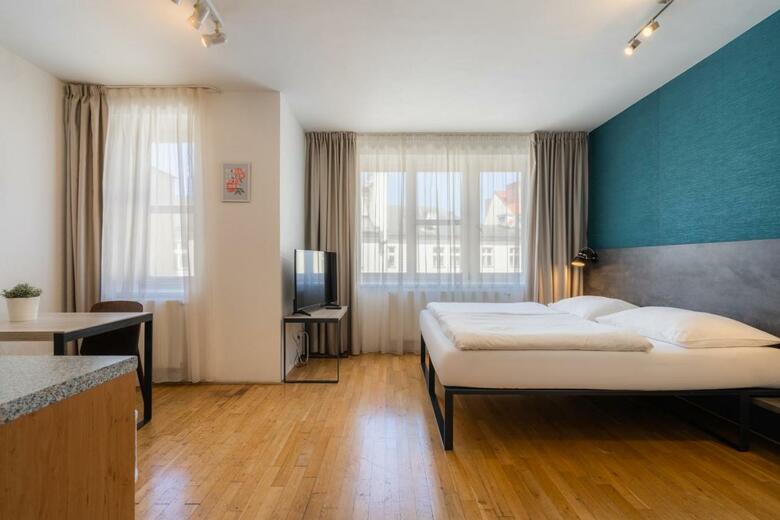 Ea Aparthotel Melantrich