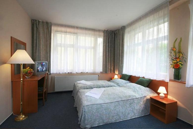 Hotel Adeba