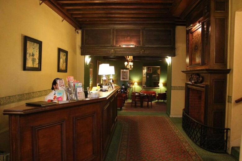 Hotel H�tel Artemisia Montmartre