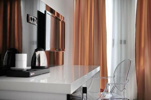 Nova City Hotel Signature Collection