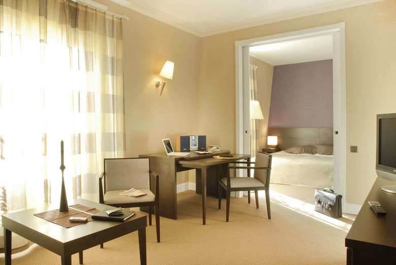 Hotel Adagio City Haussman Champs-elysees